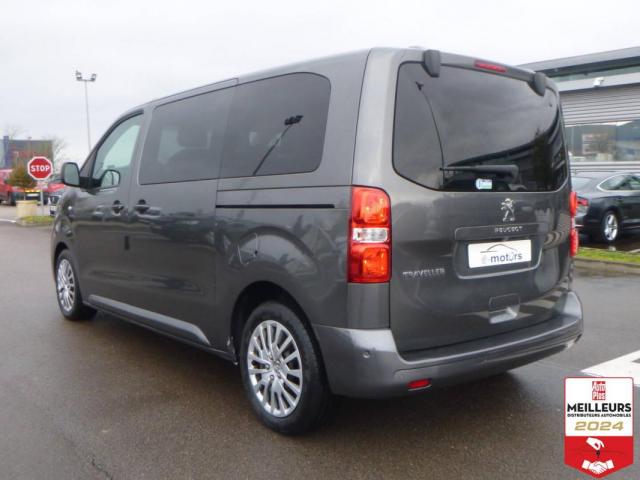 Peugeot Traveller image 9