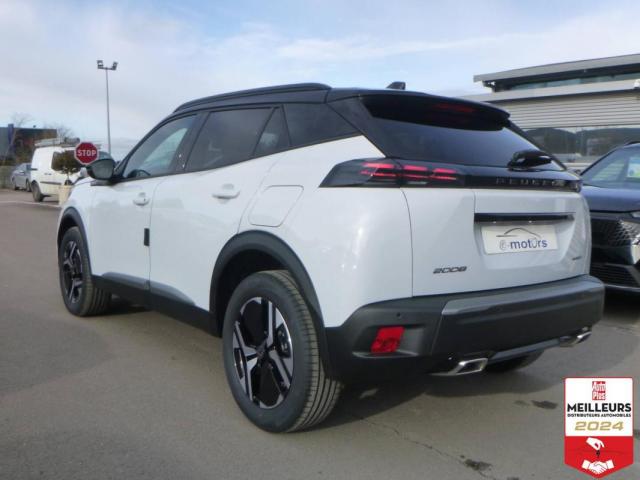 Peugeot 2008 image 8