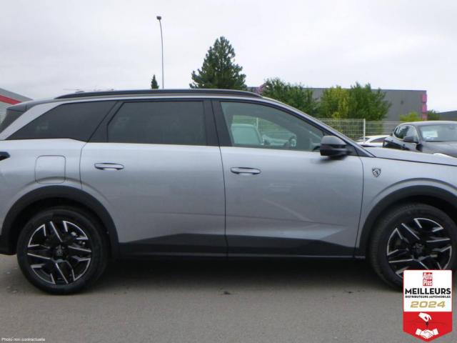 Peugeot 5008 image 1