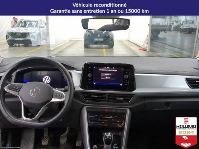 Volkswagen T-Roc image 6