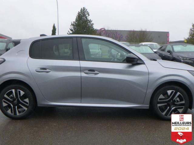 Peugeot 208 image 9