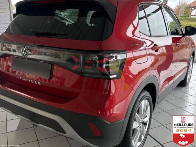 Volkswagen T-Cross image 2