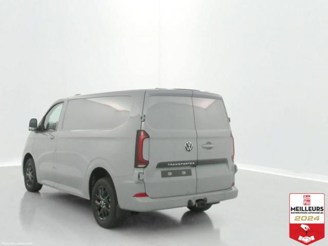 Volkswagen Transporter image 7