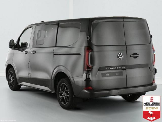 Volkswagen Transporter image 2