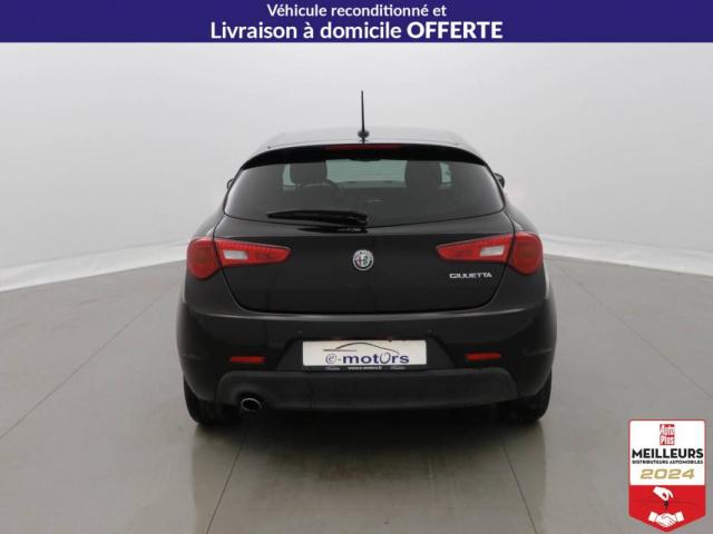 Alfa Romeo Giulietta image 6