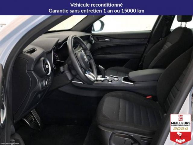 Alfa Romeo Stelvio image 1