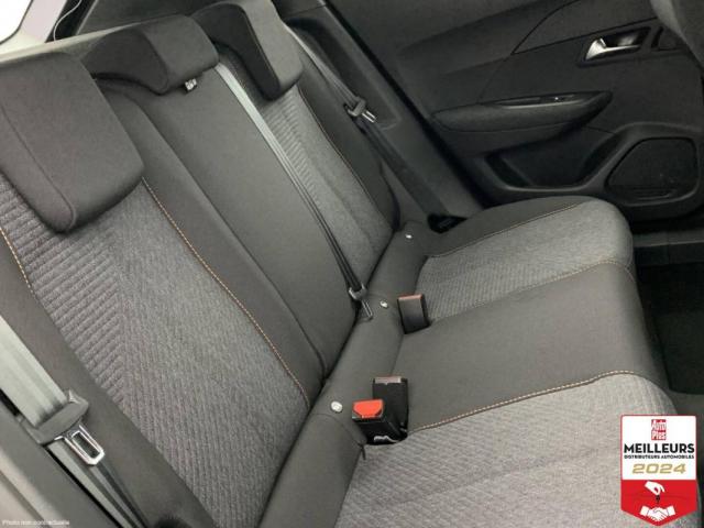 Peugeot 2008 image 4