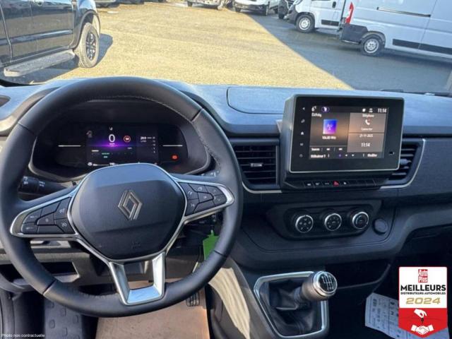 Renault Trafic image 3