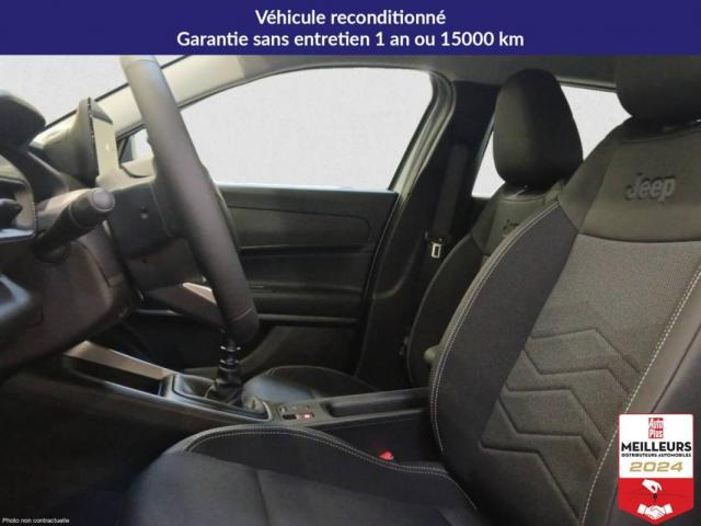 Jeep Avenger image 8