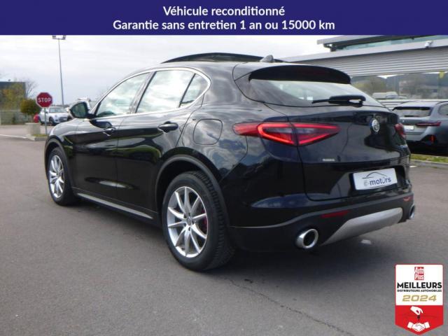 Alfa Romeo Stelvio image 8
