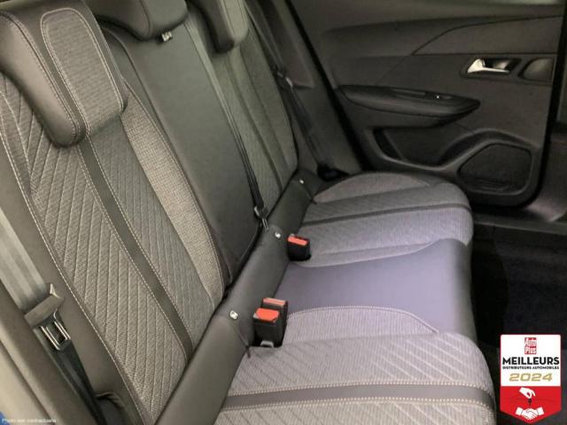 Peugeot 2008 image 9