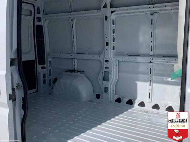 Peugeot Boxer image 3