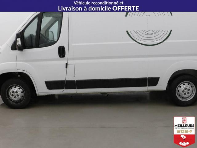 Peugeot Boxer image 2
