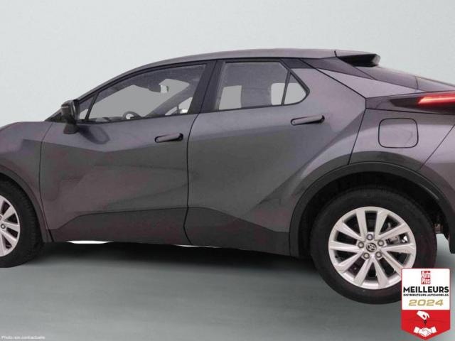 Toyota C-Hr image 1