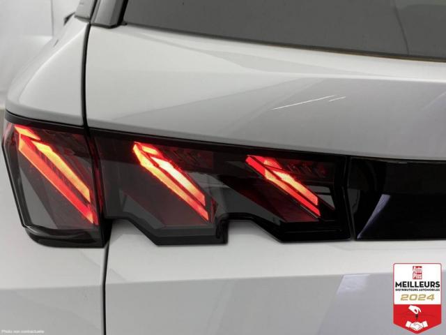 Peugeot 5008 image 2