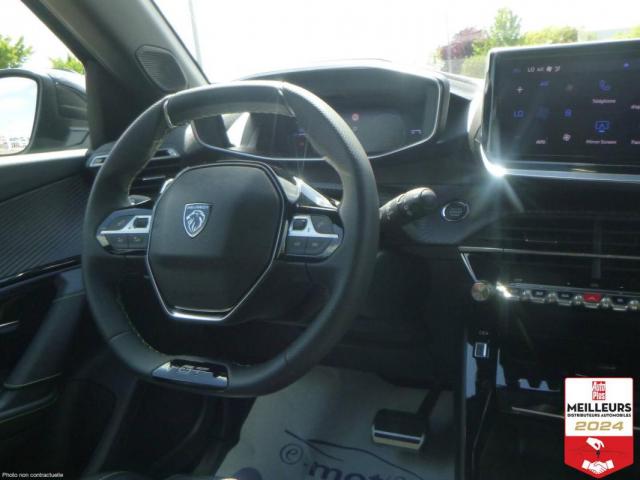 Peugeot 2008 image 1