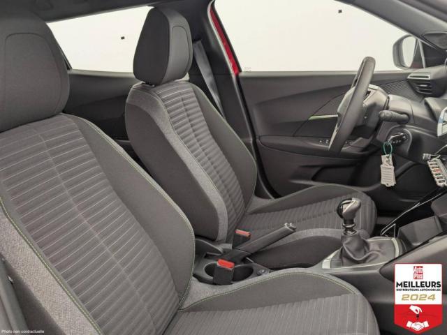 Peugeot 2008 image 2