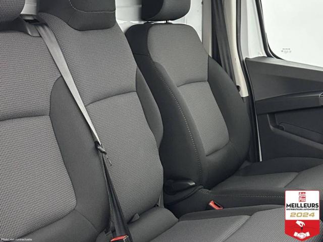 Renault Trafic image 2