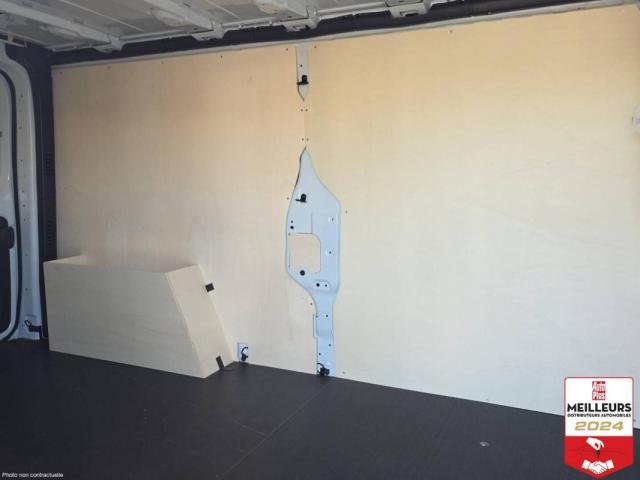 Nissan Primastar image 3