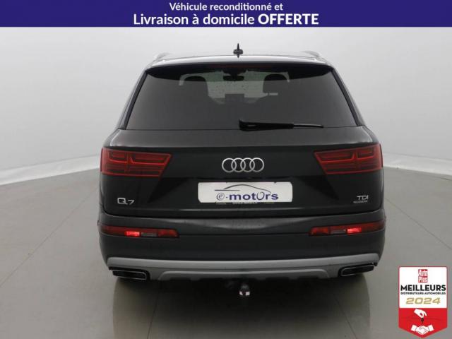 Audi Q7 image 8