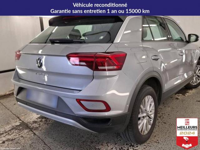 Volkswagen T-Roc image 2