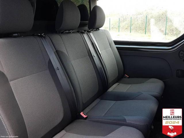 Renault Trafic image 1