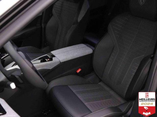 Peugeot 3008 image 2