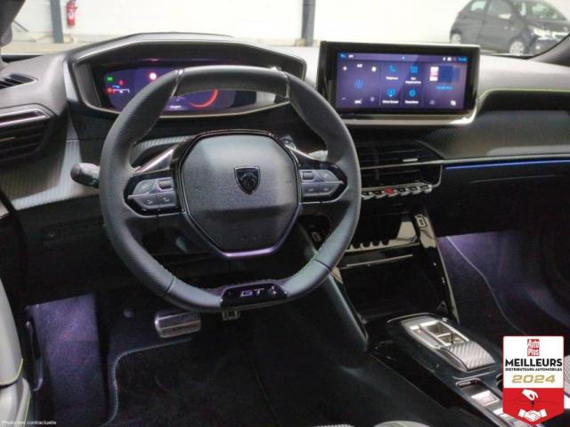 Peugeot 2008 image 3