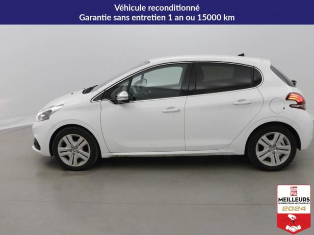 Peugeot 208 image 1