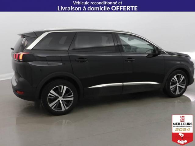 Peugeot 5008 image 1