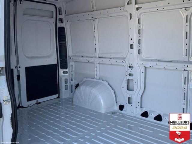 Peugeot Boxer image 3