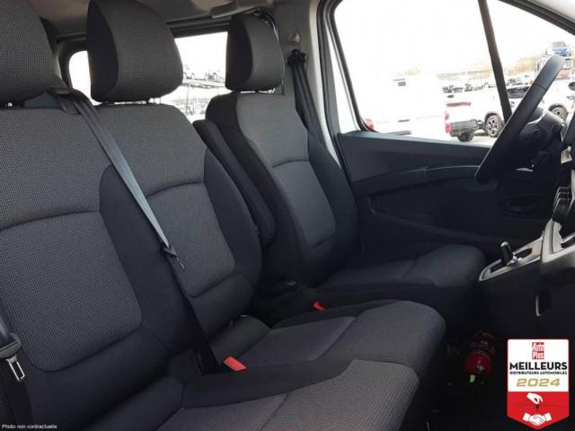 Renault Trafic image 9