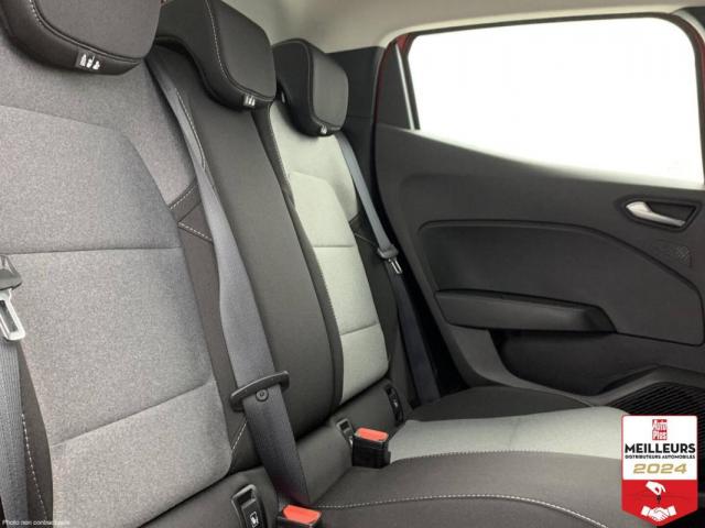 Renault Clio image 8
