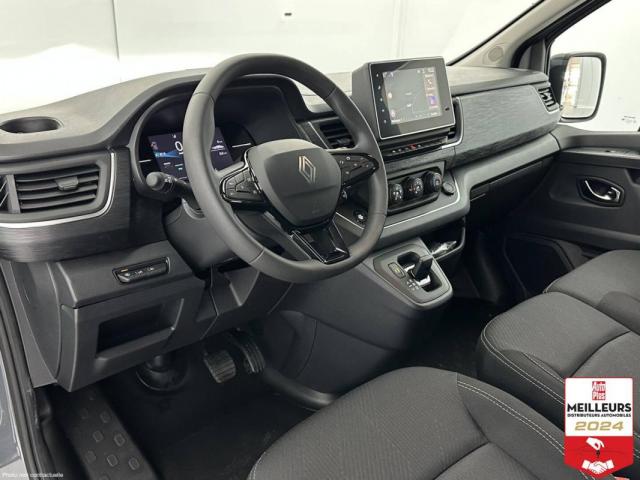 Renault Trucks Trafic image 6