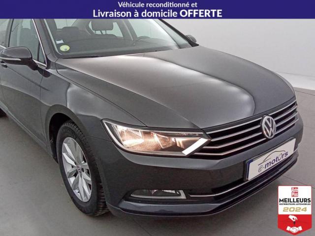 Volkswagen Passat image 3