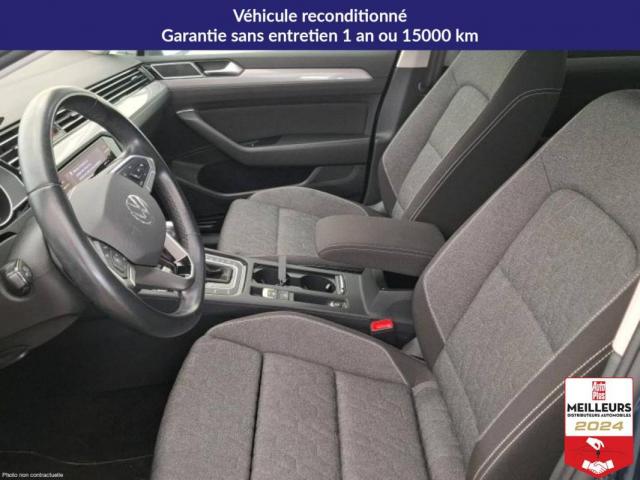 Volkswagen Passat image 1