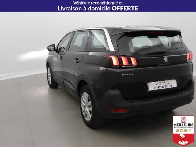 Peugeot 5008 image 4