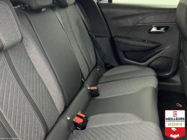 Peugeot 208 image 6