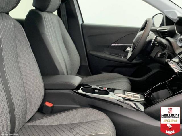 Peugeot 208 image 7