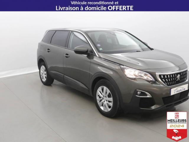 Peugeot 5008 image 1