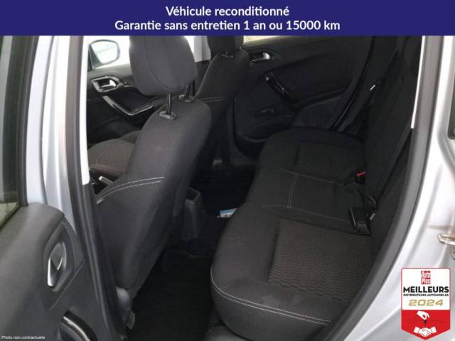 Peugeot 208 image 2