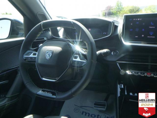 Peugeot 2008 image 5