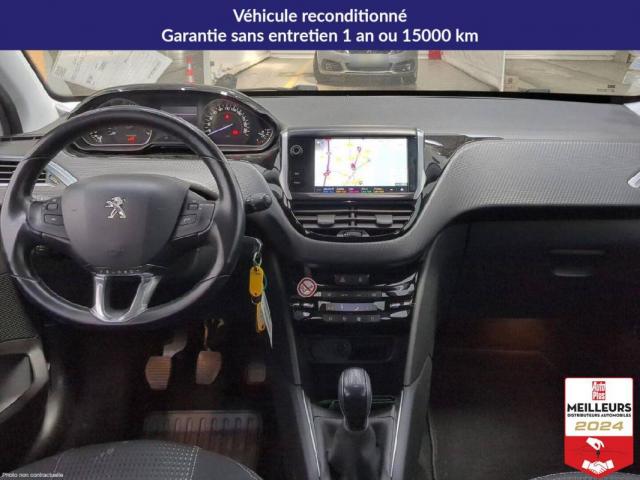 Peugeot 208 image 2