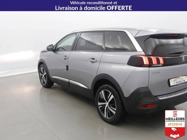 Peugeot 5008 image 3