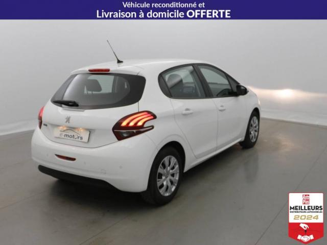 Peugeot 208 image 5