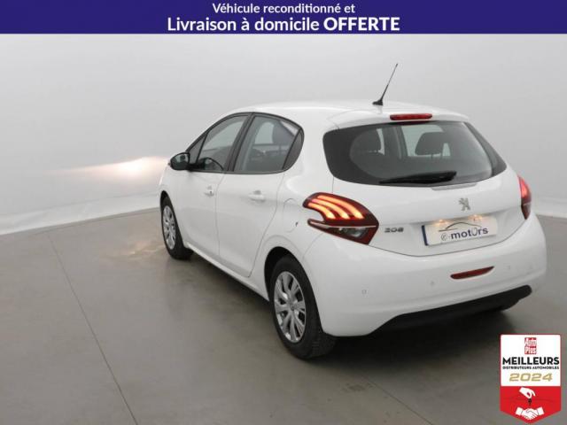 Peugeot 208 image 2
