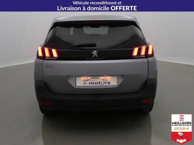 Peugeot 5008 image 2