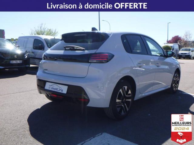 Peugeot 208 image 8