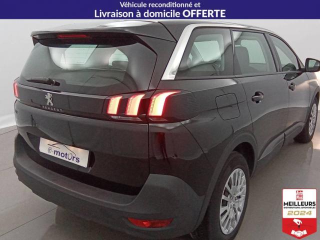 Peugeot 5008 image 9