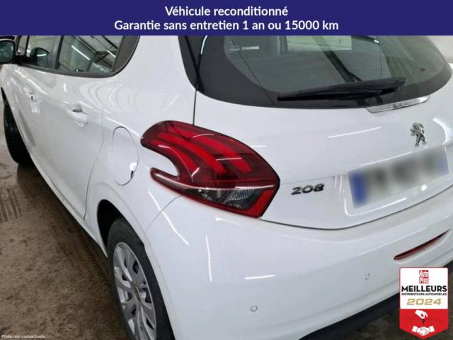 Peugeot 208 image 1